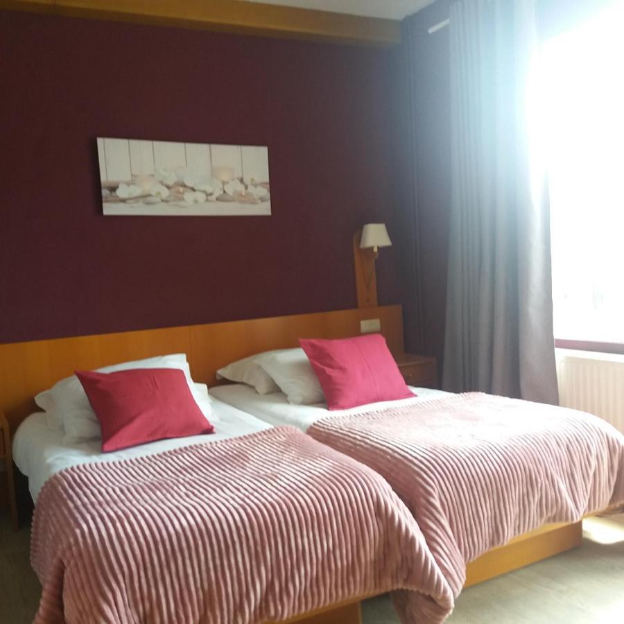 Hotel 'T Hert Genk Eksteriør billede