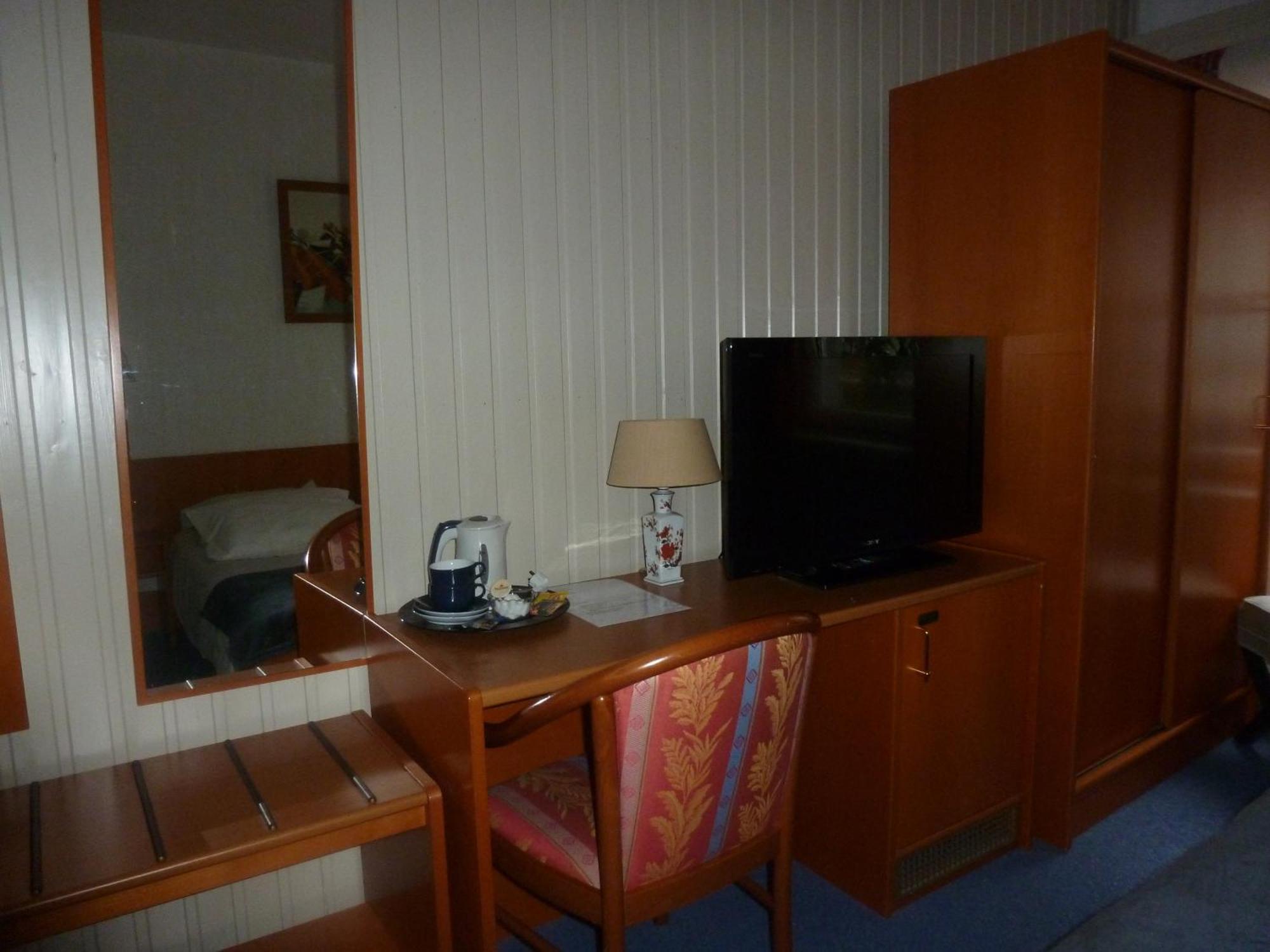 Hotel 'T Hert Genk Eksteriør billede