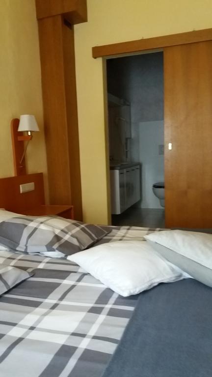 Hotel 'T Hert Genk Eksteriør billede